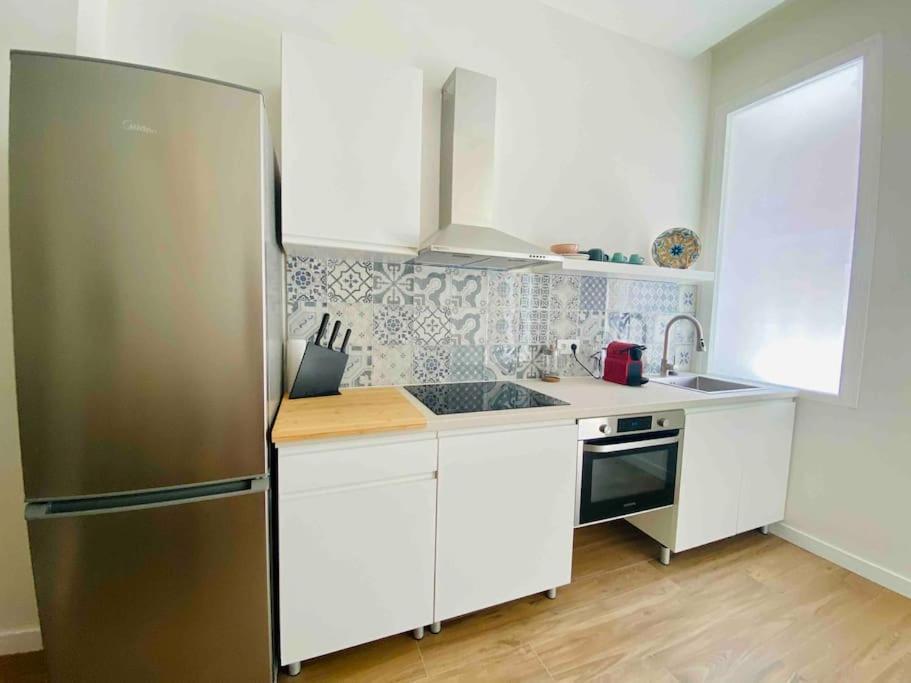 Studio Chic Avec Terrasse, Lumineux Et Calme 1 Valensiya Dış mekan fotoğraf