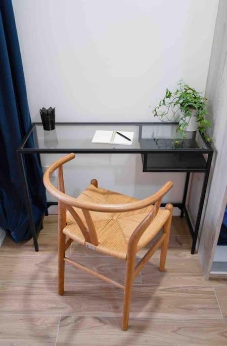Studio Chic Avec Terrasse, Lumineux Et Calme 1 Valensiya Dış mekan fotoğraf